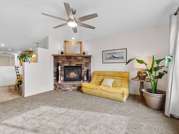 5th image of 20456 Brentwood Ave