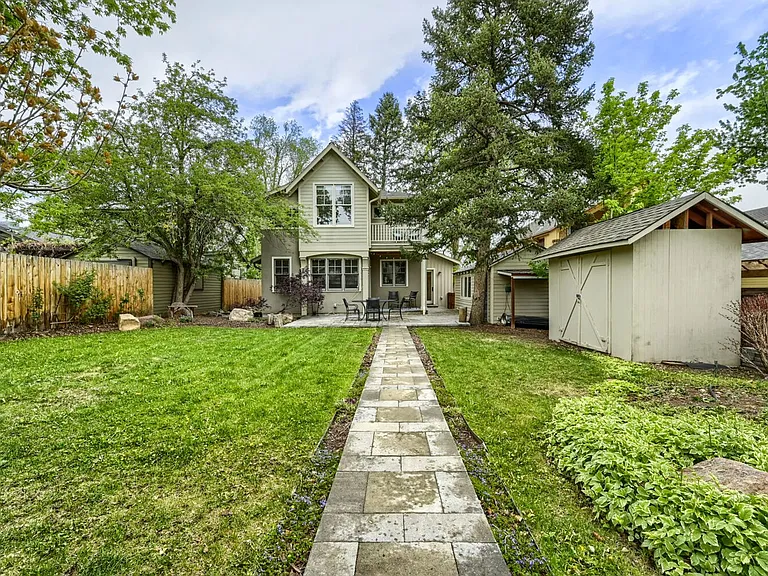 2018 Columbine Ave — Photo 34