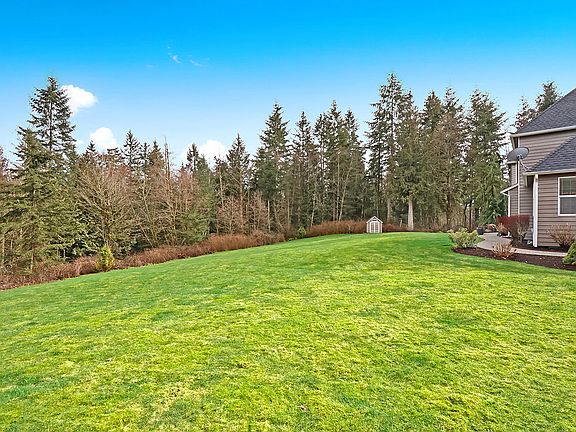 2nd image of 11605 6th Ave NE