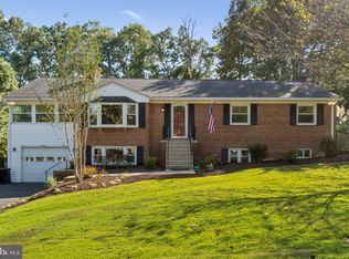 4221 Laurel Rd, Alexandria, VA 22309