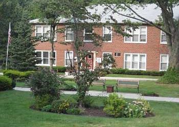1st image of 480 Armstrong Ave