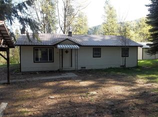 681 Bottle Bay Rd, Sagle, ID 83860