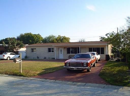 2nd image of 8556 75th Ave