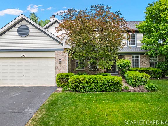 3rd image of 533 Waterford Dr