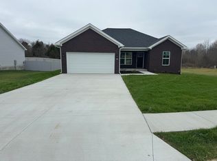 106 Stone Ridge Dr, Frankfort, KY 40601