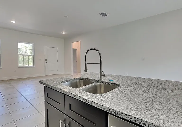 560 Marion Oaks Blvd — Photo 4