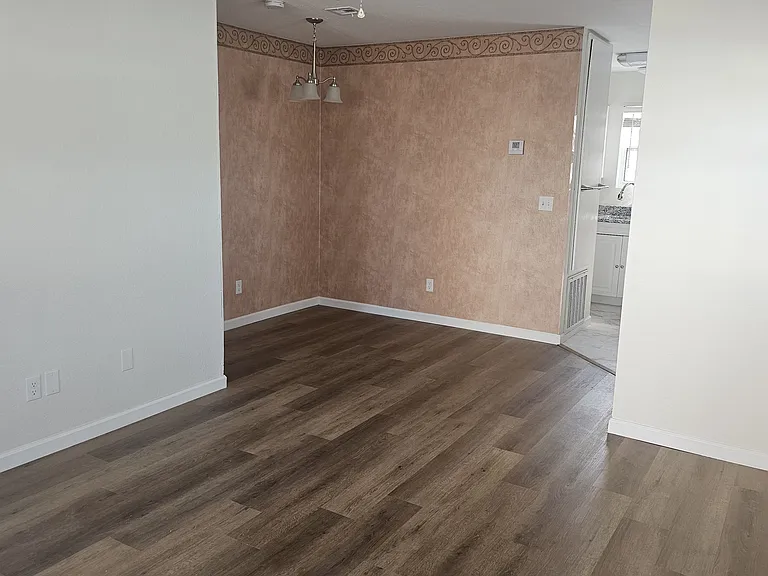 3003 E 4th Ave #1 — Photo 31