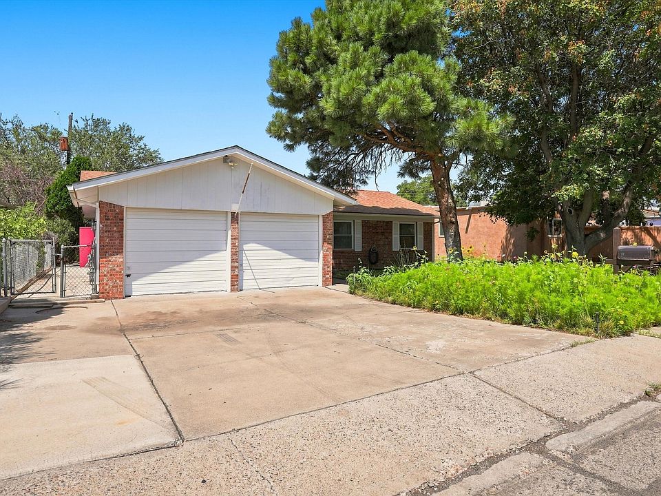 1st image of 1913 Adonis Ct NE