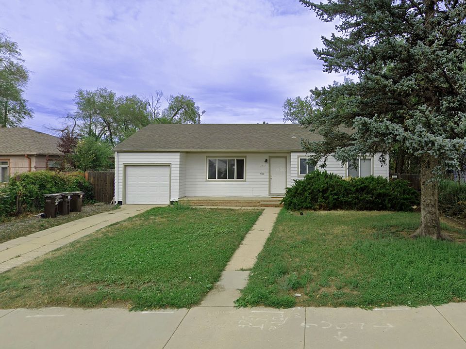 1st image of 2887 Moorhead Ave