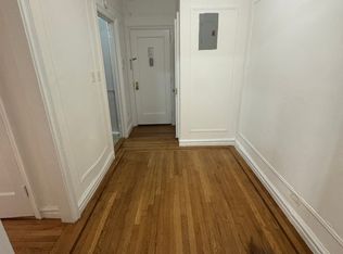 2148 Barnes Ave #3C, Bronx, NY 10462