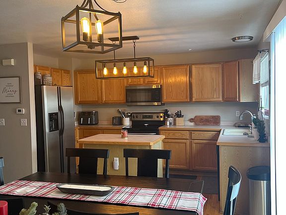 2nd image of 9760 Cove Creek Dr