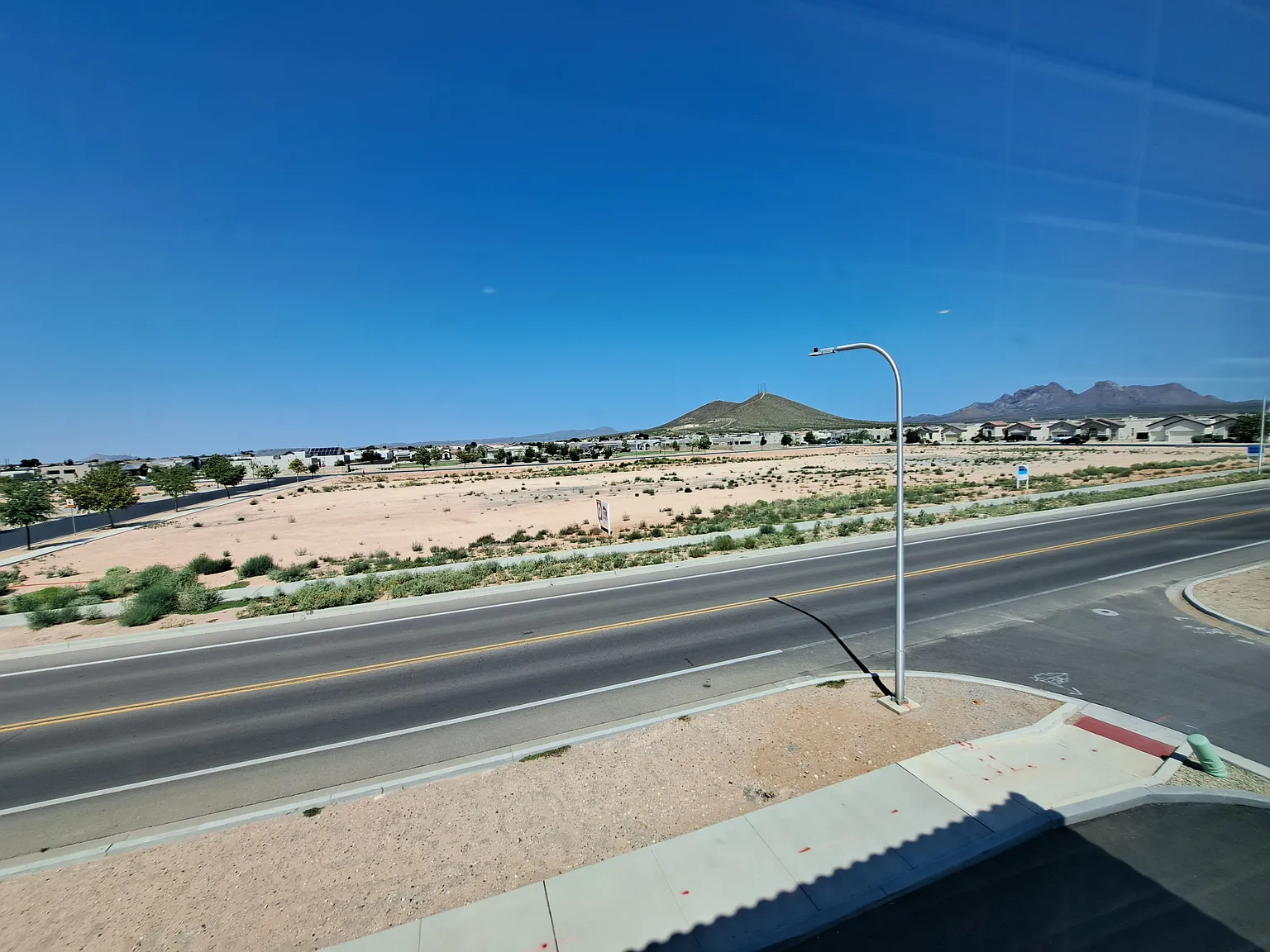 2 bed, 1100 sqft, $1,595 — Photo 2