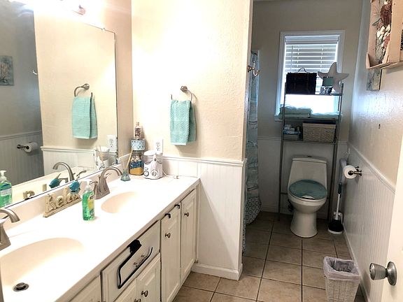 5th image of 710 Woodland Dr