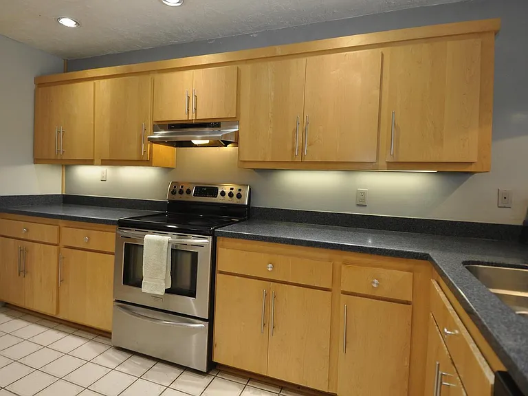 4022 Layang Layang Cir #B-1 — Photo 8