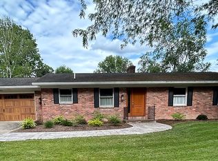 381 Churchgrove Rd, Frankenmuth, MI 48734