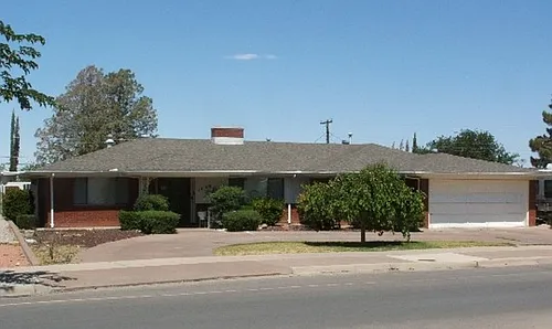 1409 Juniper Dr Photo 1
