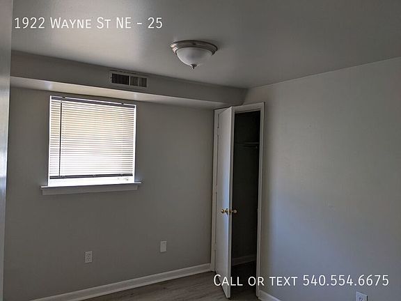 5th image of 1922 Wayne St NE APT 25