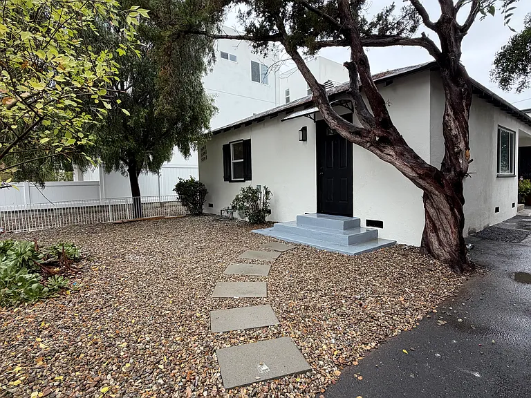 5228 Tilden Ave — Photo 8