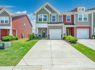206 Waverton Dr, Greer, SC 29650