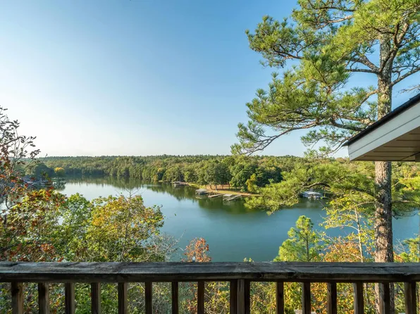 1217 Rock Creek Rd, Hot Springs, AR 71913