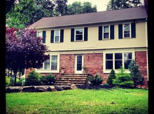 884 Country Club Rd, Bridgewater, NJ 08807