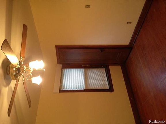 2nd image of 10361 Berkshire St