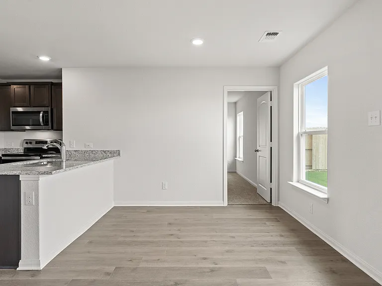 The dining room of the Rio Grande sits adjacent to the kitchen.
