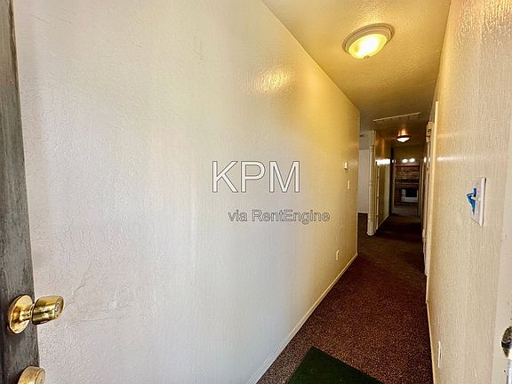 2nd image of 1025 E 9th St