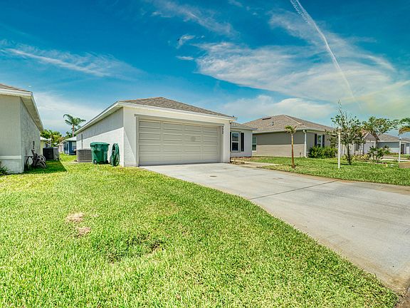 2nd image of 773 SE 25TH Drive