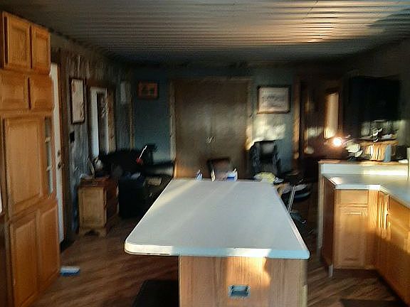 2nd image of 292 N Warren Rd