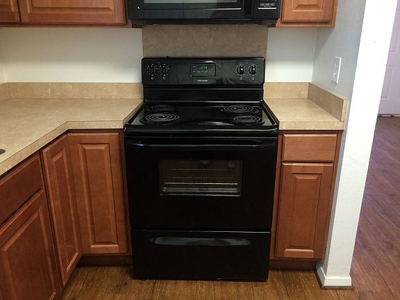 4th image of 304A Richards St