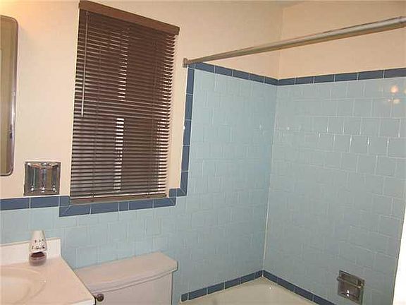 3rd image of 10168 Sumatra St