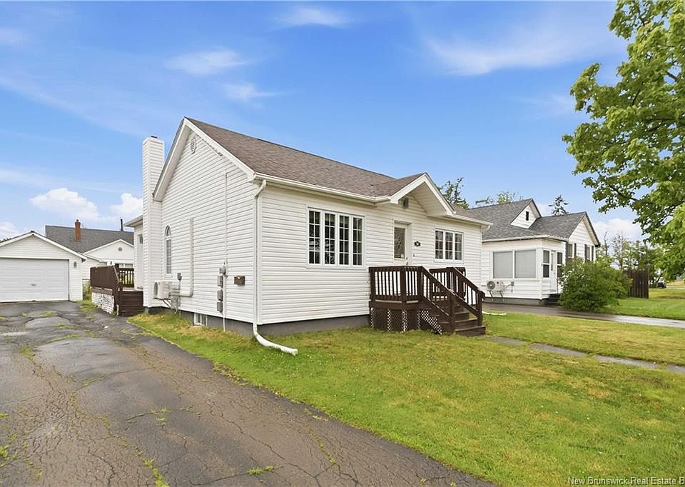1st image of 14 Keillor St