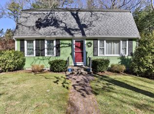 219 Pinecrest Beach Dr, East Falmouth, MA 02536