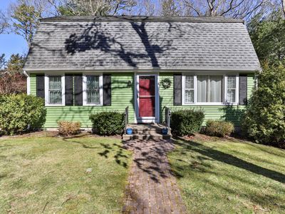 219 Pinecrest Beach Dr, East Falmouth, MA, 02536