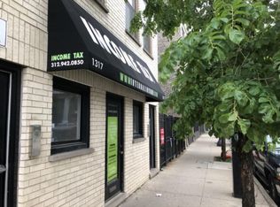 1317 W Taylor St #3F, Chicago, IL 60607