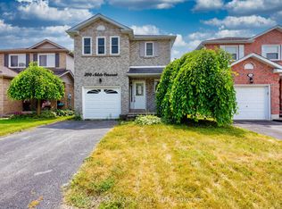 200 Adele Cres, Oshawa, ON L1J7W5