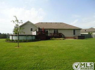 1702 Ivy Lynn Ct, Hopkinsville, KY 42240