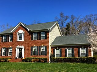 22892 S Pembrook Dr, Hollywood, MD 20636
