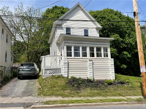 28 Dorchester Ave, Geneva, NY 14456