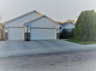 2716 W Wave Ct, Meridian, ID 83642