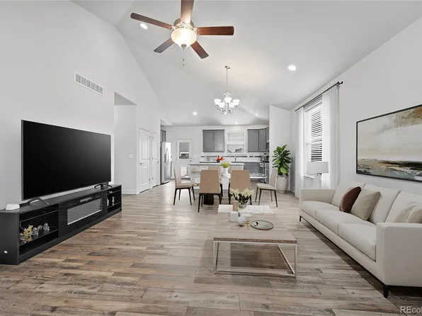 56300 E 25th Avenue, Strasburg, CO 80136