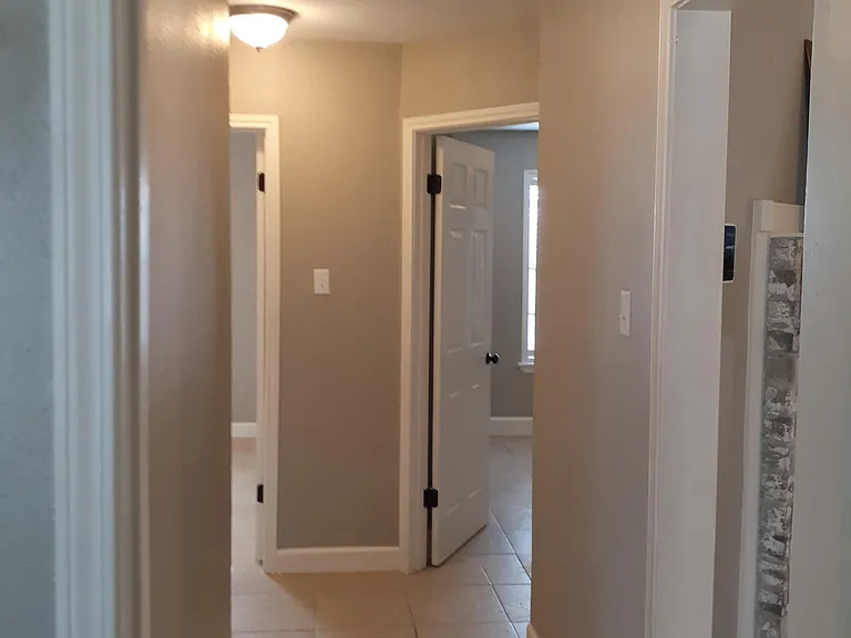 2753 Camargo Dr — Photo 14