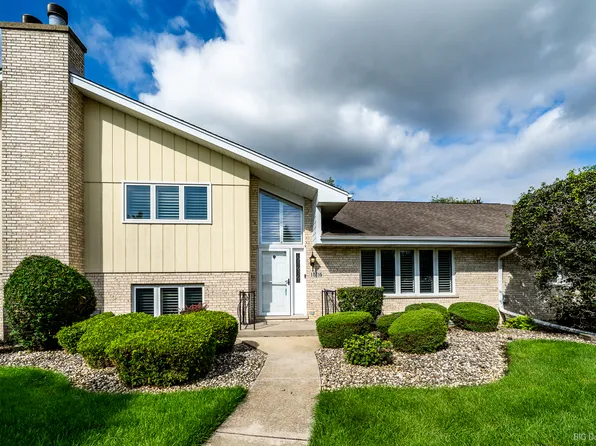 18116 John Charles Dr, Orland Park, IL 60467