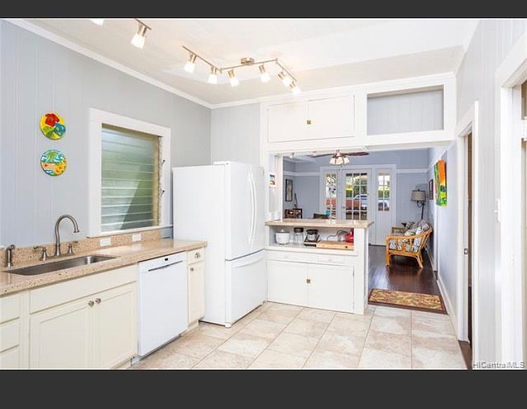 1st image of 3316 Hinano St #1