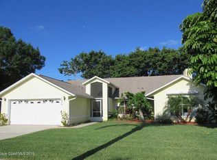 1250 Ambra Dr, Melbourne, FL 32940