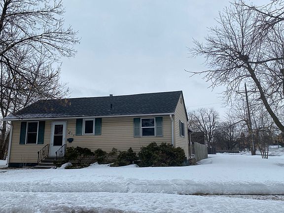 2nd image of 1052 Washington Memorial Dr
