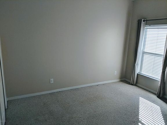 5th image of 2940 Dagget Ave SE