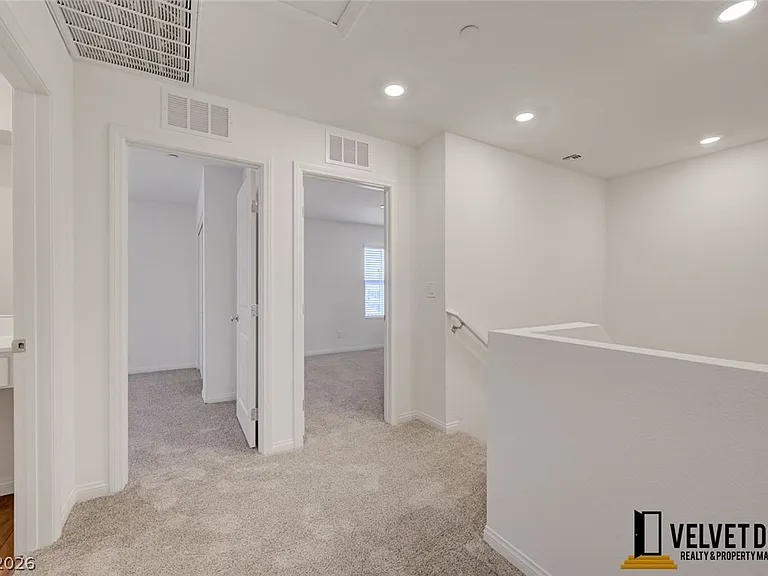 2725 Luzzi Walk — Photo 14