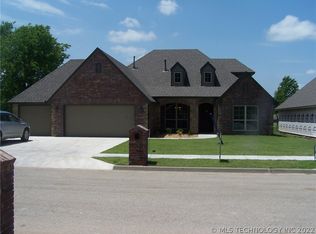 7614 N 144th East Ave, Owasso, OK 74055